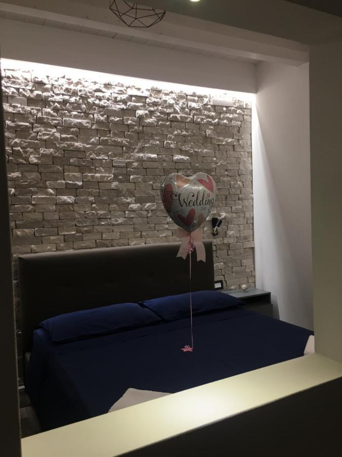 Appartamento Loft27 Taranto Esterno foto